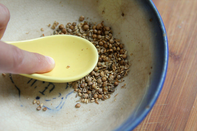 28186828511_70bbbe7f74_z