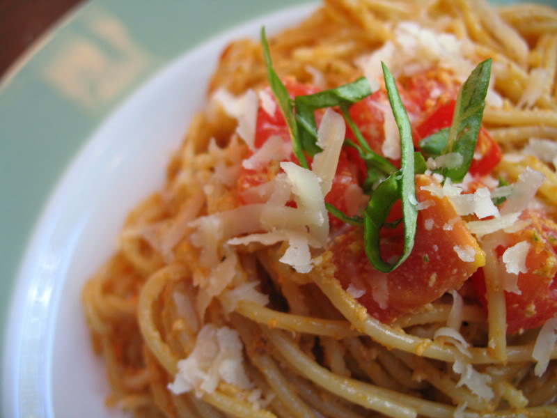 Almond & Roasted Tomato Pesto Pasta