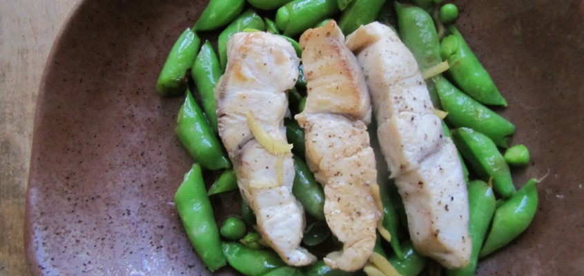 Ginger Stir-Fried Sugarsnap Peas & Fish
