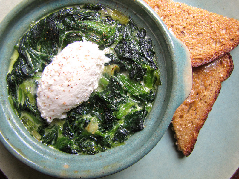Baked Spinach and Ricotta with Toast